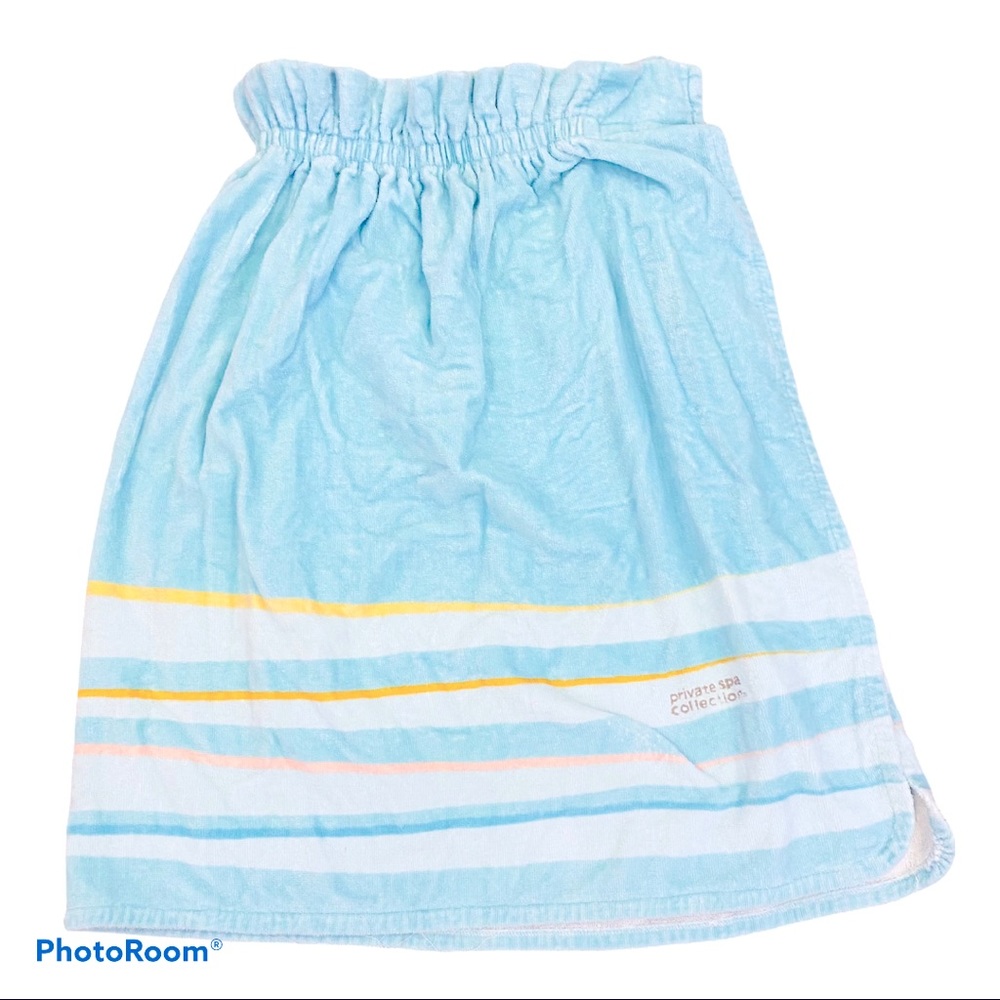 Mary Kay Private Spa Ruffled Towel Wrap